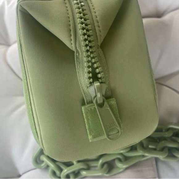 Limited Edition Matcha Latte Dange Dover Landon Carryall Mini - Picture 7 of 7